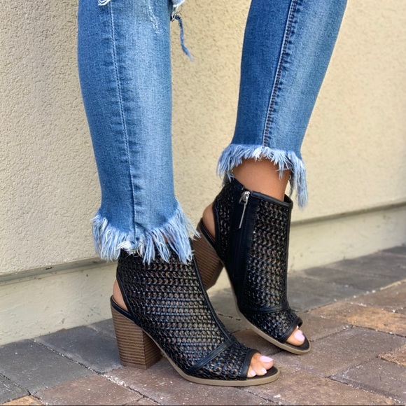 NIB BLACK Woven Peep Toe Block Heel Ankle Bootie - Picture 6 of 8